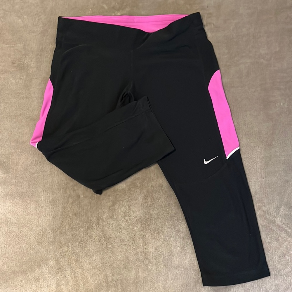 Nike Capri Workout Pants
